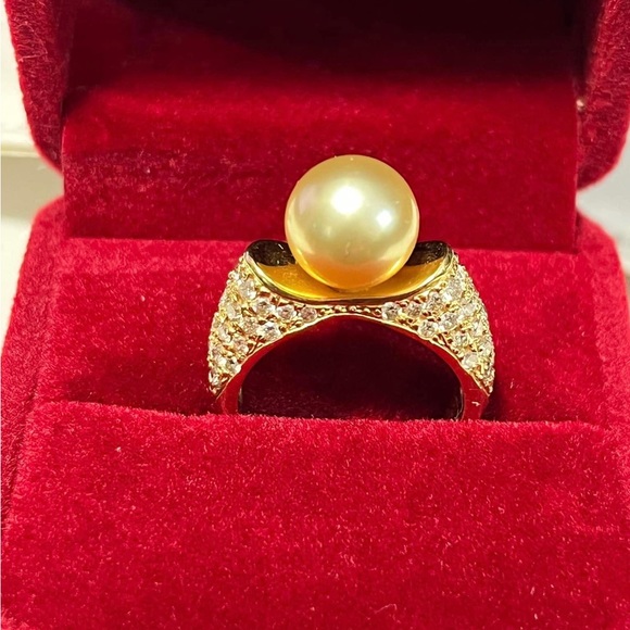 18k yellow gold ring with SS Pearl - Picture 7 of 8